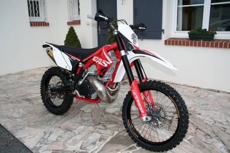 Motos, Tout Terrains